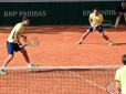 Melo vence Soares e vai à semi em Roland-Garros