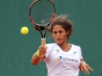 Carolina Alves vai às semifinais de simples e final de duplas na Tunísia
