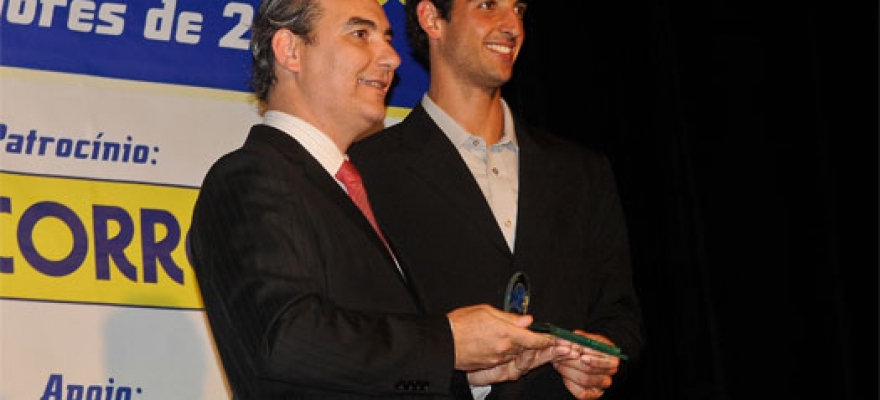 Thomaz Bellucci é eleito tenista do ano no Prêmio Tênis - Os Melhores de 2010