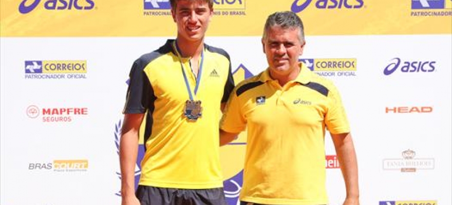 Mineiro é campeão dos 18 anos no Circuito Correios