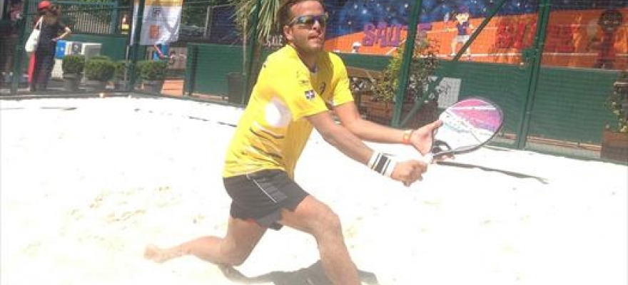 Vini Font assume número 1 do mundo no Beach Tennis
