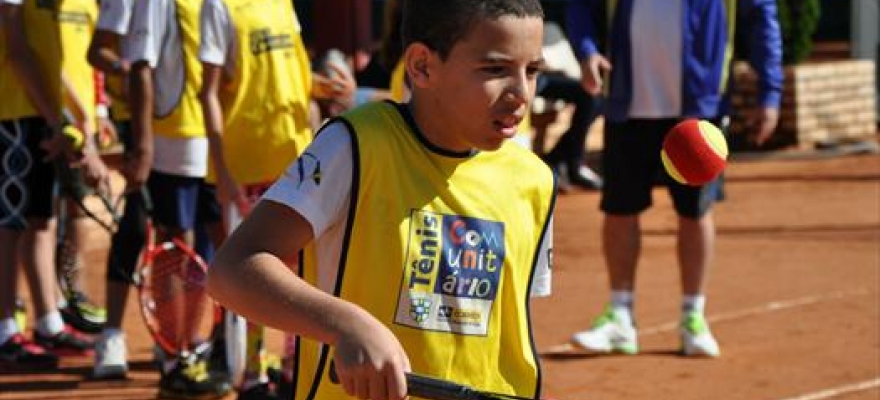 Crianças da Ceilândia visitam Copa das Federações