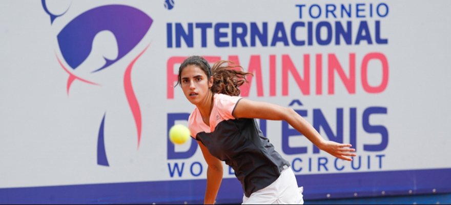 Tenistas jogam por vaga nas quartas do Torneio Internacional Feminino de Tênis - Womens Circuit
