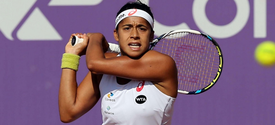 Teliana Pereira é eliminada por britânica no WTA de Hobart