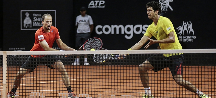 Melo e Soares são surpreendidos por argentinos nas duplas do Brasil Open