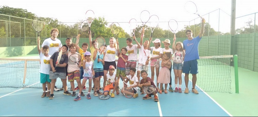 CBT/Correios apoiam o Projeto Social Educando com o Tênis em Palmas