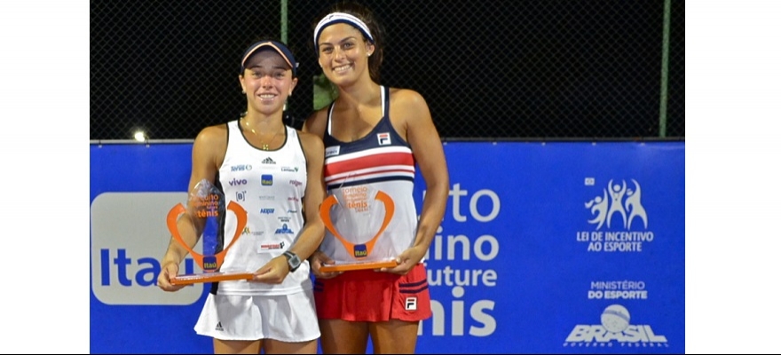 Carol Meligeni e Thaisa Pedretti são campeãs de duplas em São José
