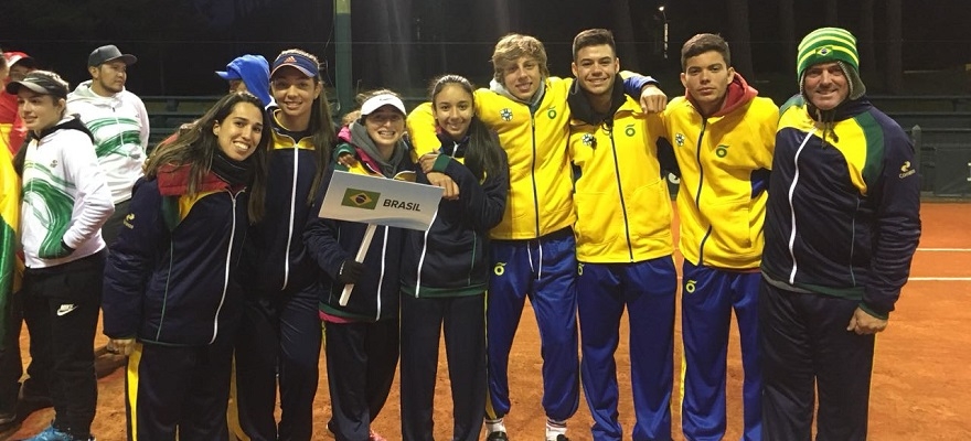 Time Correios Brasil estreia com vitória no Sul-Americano 16 anos