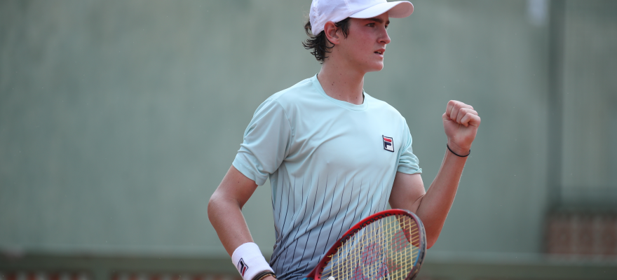 Promessas do tênis brasileiro participarão do Roland-Garros Junior Wild Card Series